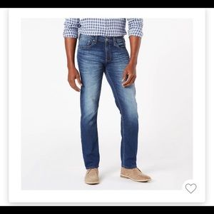 NWOT Denizen Levi’s jeans